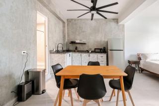 Cozy Studio Suite - Art District - 3