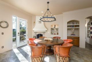 Chic 3BR Estate with Stables, Pool and Pickleball - 4