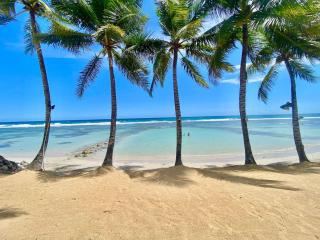 Cozy Beach Front Condo, Pool - 2