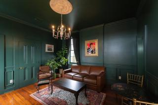 5 New Orleans Themed Units in FQ with Pool - 4