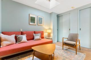 Light-Filled Stay Steps from Ponsonby w Parking - 6