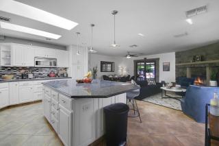 Spacious 5BR with Pool and Fire Pit - Sleeps 14 - 7