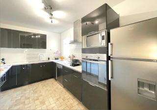 Appartement 100m2 - 8 pers max - Paris Gentilly - Parking gratuit - Métro 4min - spacieux, calme et ensoleillé - Free Wifi - 2