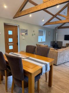 Beautiful Barn Conversion Wyboston - 6