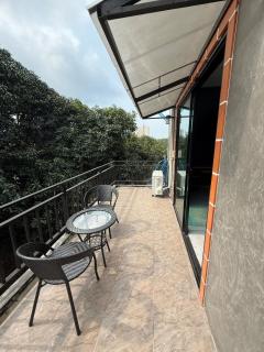 NJ HOME Pool Villa - 3