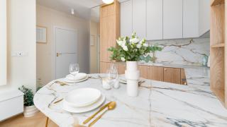 Royal View - Promenada Staromiejska, parking w garażu w cenie! - 9