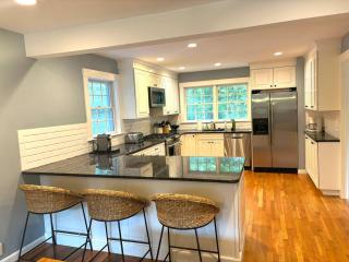 Haven on Glynn by Rove Travel - Coastal Luxury - 2