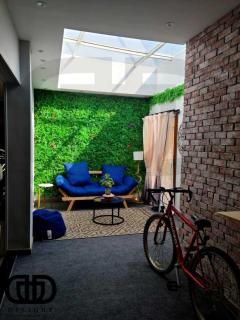 Delight Sunroof apartment beside Airport & Rehab - 4