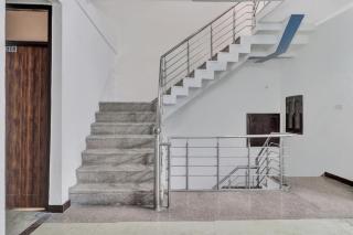 Hotel O Drive Inn 24 - 6