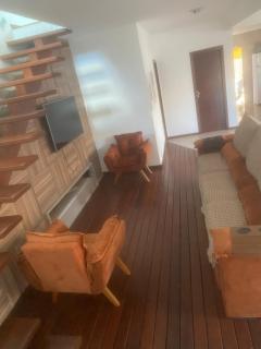 Casa em Cabo Frio com pequena vista para o mar - 0