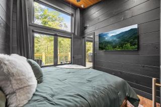 High-End Smoky Mountain Hideaway With Hot Tub - Sevierville - 9