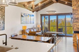 Moonlight Basin Retreat Ski-In Out Patio - 5