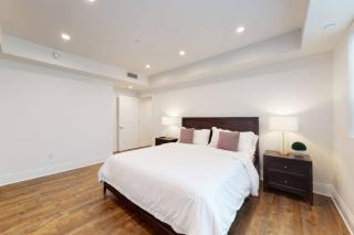 3 Large Bedrooms Balcony Prime Location - 6