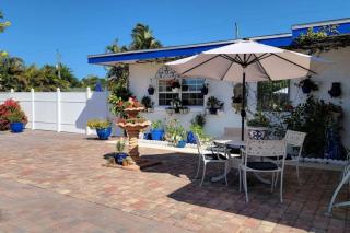 Large 2 Bedrooms Pool Near Beach - 9