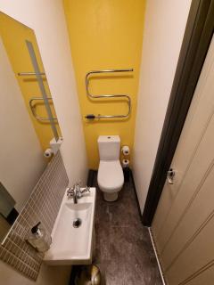 The Red Lion Hotel - 2
