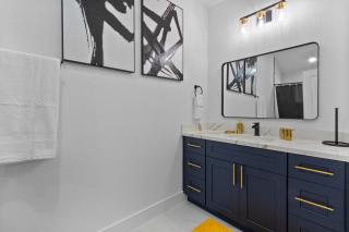 Reign Luxe Escape - 4