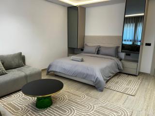 Hotel Prestige Aman - 1