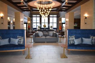 Chicago Marriott Suites O'Hare - 9