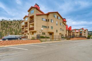 Easy Red River Ski Access! Outdoor Adventure Condo - 7