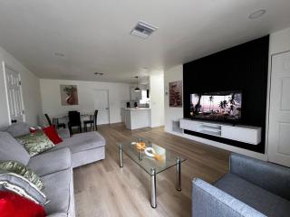 Renovated Ocala Home Perfect for Families - 0