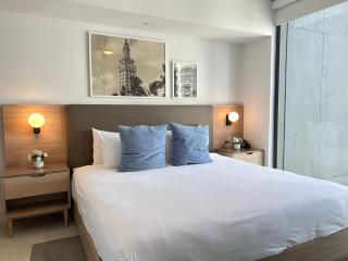 Luxury experience - views of MIAMI city center - 8