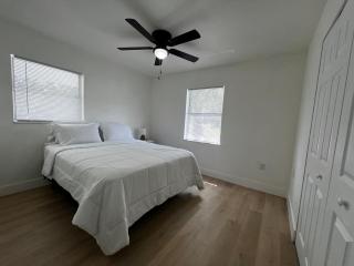 Renovated Ocala Home Perfect for Families - 3