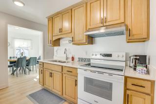 Easy I-80 Access! Newly Updated McDonald Home - 9