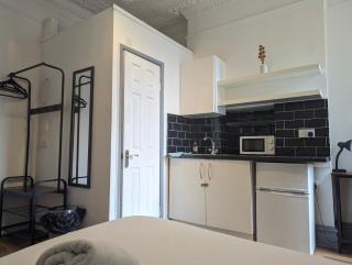 Studio Apartment for mid-term - 1