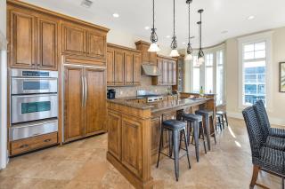 236 Myrtle Street - 1