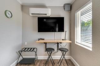 Anglers Dream Studio 2 Mi to 7 Sisters Springs! - 1