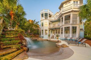 4205 Ninth Street - 0