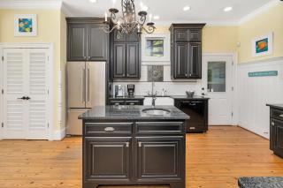 4205 Ninth Street - 2