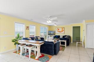 By The Beach by Emerald Isle Realty - 7