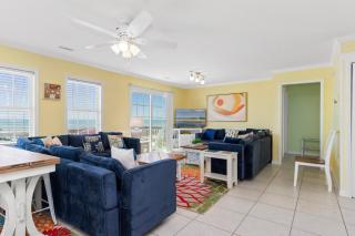 By The Beach by Emerald Isle Realty - 4