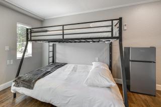 See the Manatees! Homosassa Studio 2 Mi to River - 3