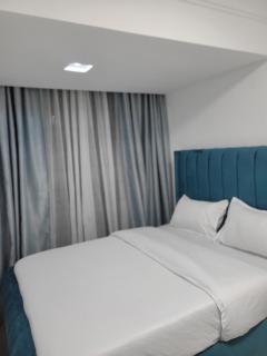 Modern 1 bdrm at Riverside dr mins to sarit centre - 6