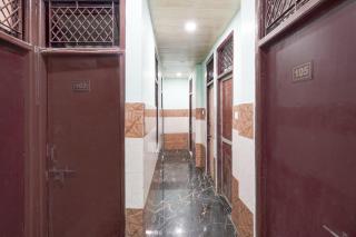 SPOT ON New Shukla Hotel - 9