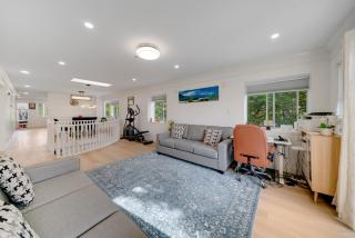 1800 SqFt, 3BR, King, 2 Parking, AC, Near Airport - 8