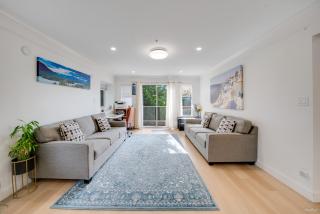 1800 SqFt, 3BR, King, 2 Parking, AC, Near Airport - 0