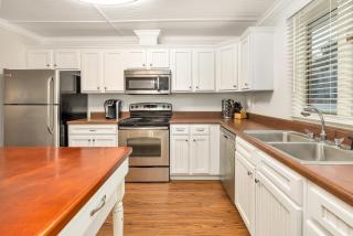 205 Driftwood Drive - 5