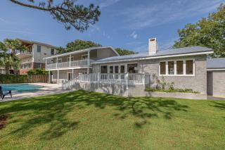 4203 Tenth Street - 5