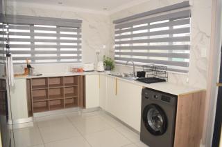 The Hide Nongoma - 1