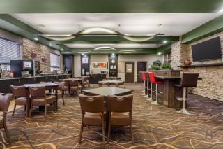 Best Western Plus St Albert - 1