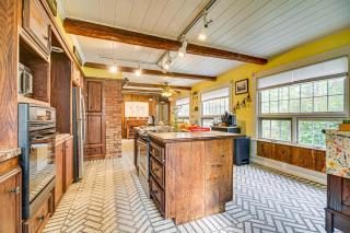 1 Mi to Main St Fryeburg Historic Family Home - 1