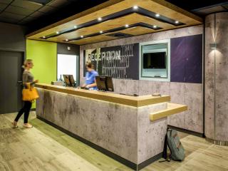 ibis budget Leeds Centre Crown Point Road - 0