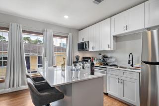 Homey Apt Nr Med Center Fire Pit Bbq Wifi Games - 3