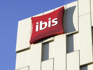 Ibis Barcelona Santa Coloma - 7