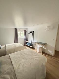 Gîte Elonie, Maison entière avec jardin et parking - 3