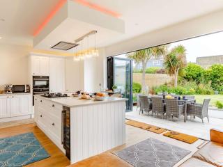 4 Bed in Newquay 83117 - 9