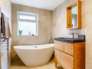 4 Bed in Newquay 83117 - 2